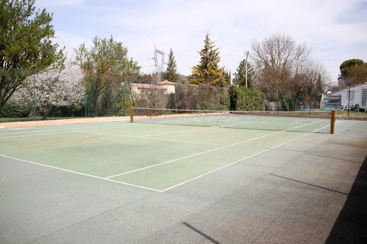 La Milane Bed & Breakfast Cabries